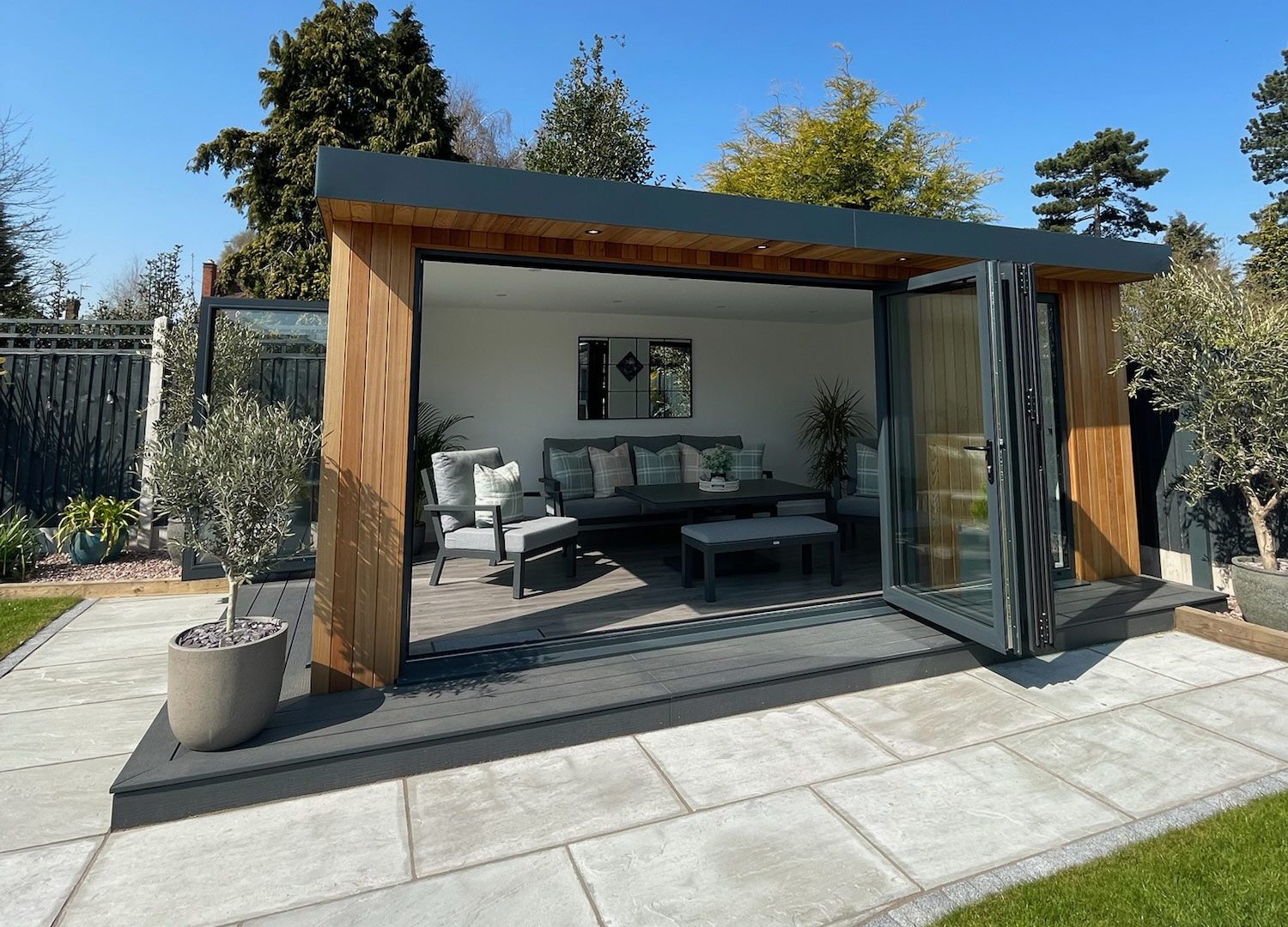 GardenRoom-3